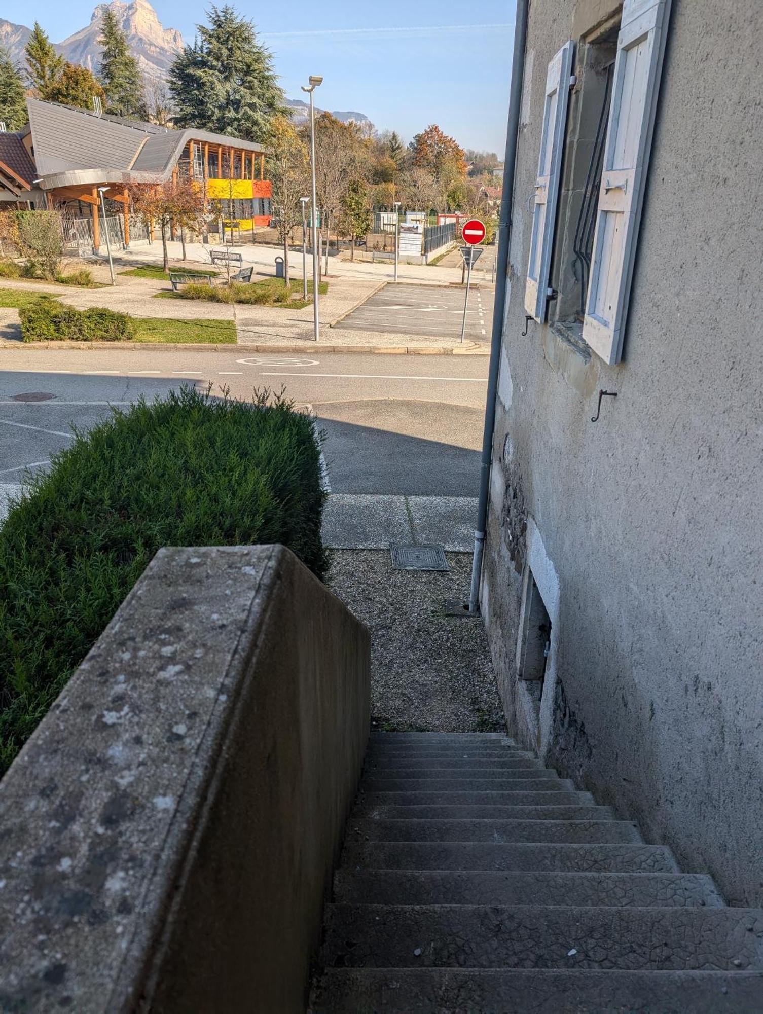 Appart 65M2 Avec 2 Chambres Dans Ferme Renovee - Parking Gratuit - Grande Vue Montagnes Montbonnot-Saint-Martin Zewnętrze zdjęcie